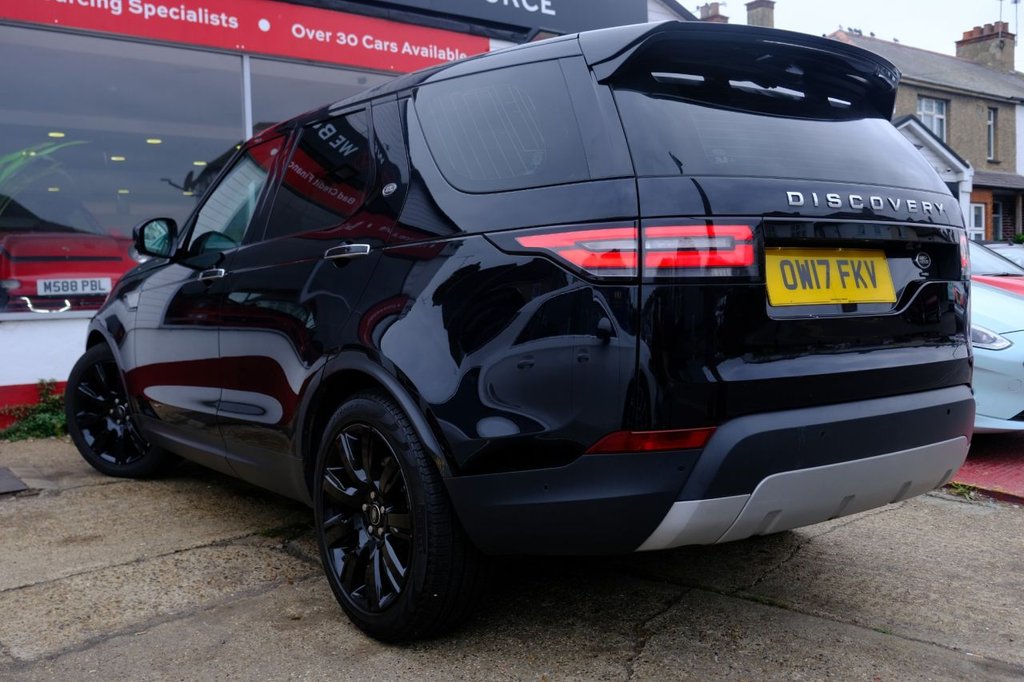 Used Land Rover Discovery 2017 for sale - 76469646: Photo 4