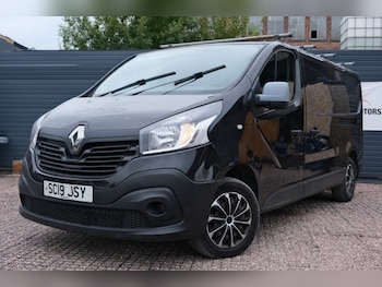 Used Renault Trafic 2019 for sale - 77205458: Photo