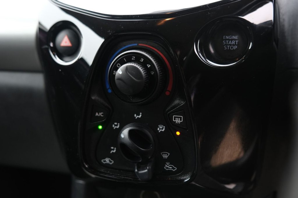 Used Peugeot 108 2017 for sale - 76470007: Photo 25