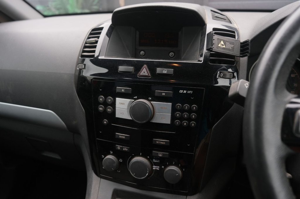 Used Vauxhall Zafira 2013 for sale - 76470071: Photo 22