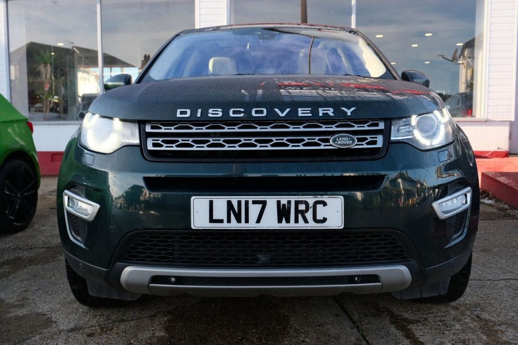 Used Land Rover Discovery Sport 2017 for sale - 76792316: Photo 2