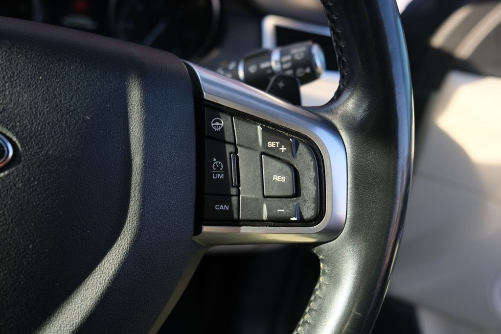 Used Land Rover Discovery Sport 2017 for sale - 76792316: Photo 21