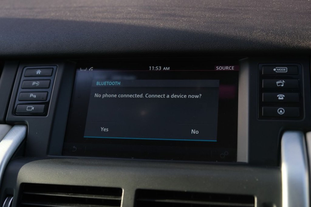 Used Land Rover Discovery Sport 2017 for sale - 76792316: Photo 23