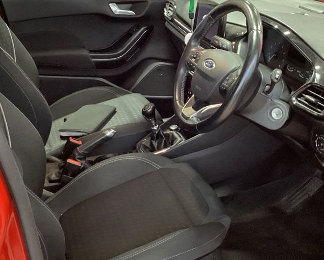 Used Ford Fiesta 2017 for sale - 76469621: Photo 3