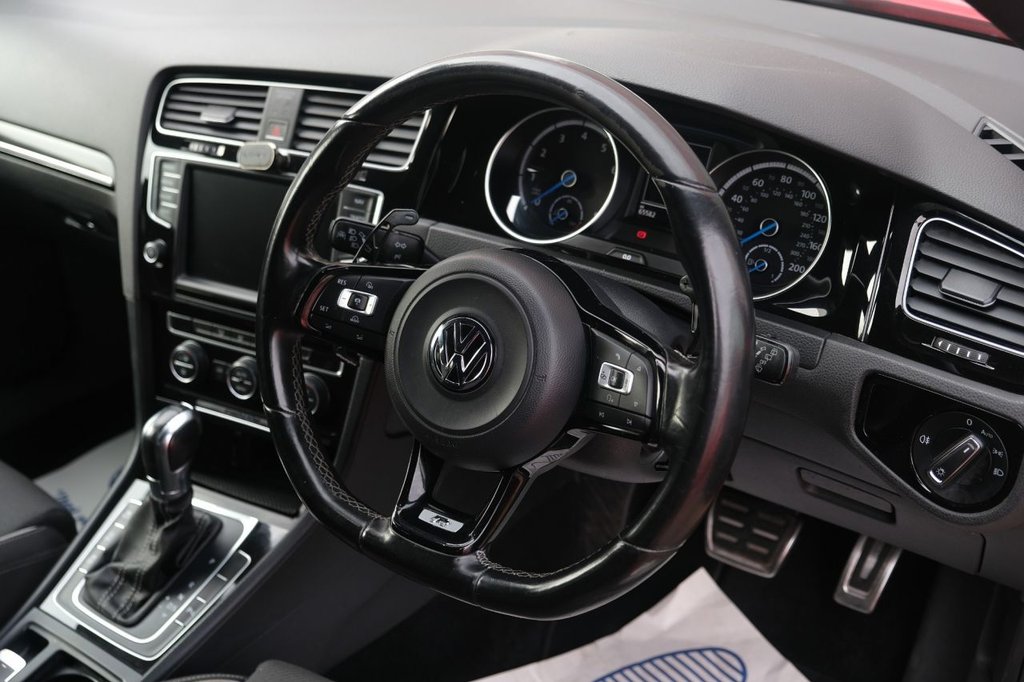 Used Volkswagen Golf 2015 for sale - 76469824: Photo 10