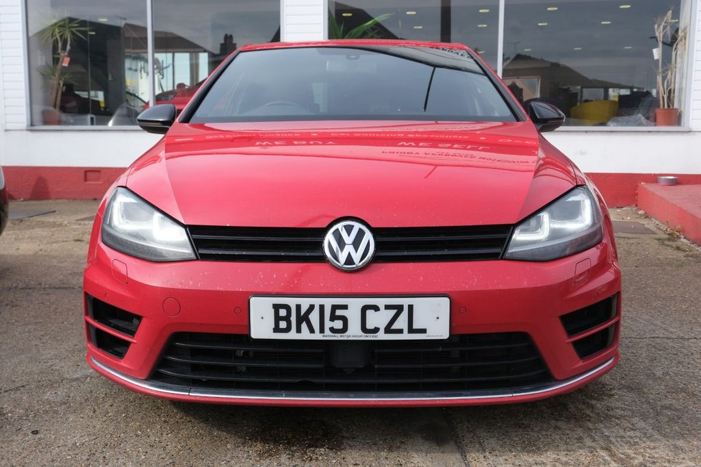 Used Volkswagen Golf 2015 for sale - 76469824: Photo 2