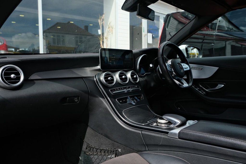 Used Mercedes-Benz C Class 2018 for sale - 76509642: Photo 11