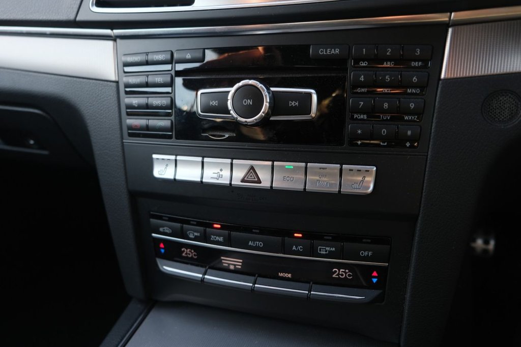 Used Mercedes-Benz E Class 2013 for sale - 76792323: Photo 21