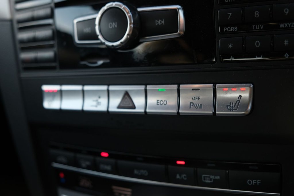 Used Mercedes-Benz E Class 2013 for sale - 76792323: Photo 22