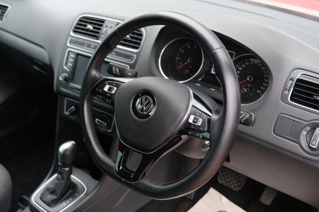 Used Volkswagen Polo 2015 for sale - 76470022: Photo 10