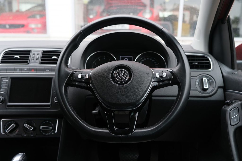 Used Volkswagen Polo 2015 for sale - 76470022: Photo 14