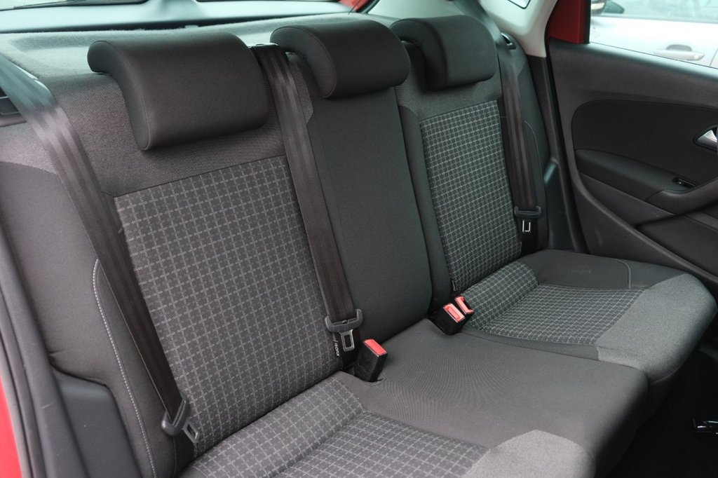 Used Volkswagen Polo 2015 for sale - 76470022: Photo 17