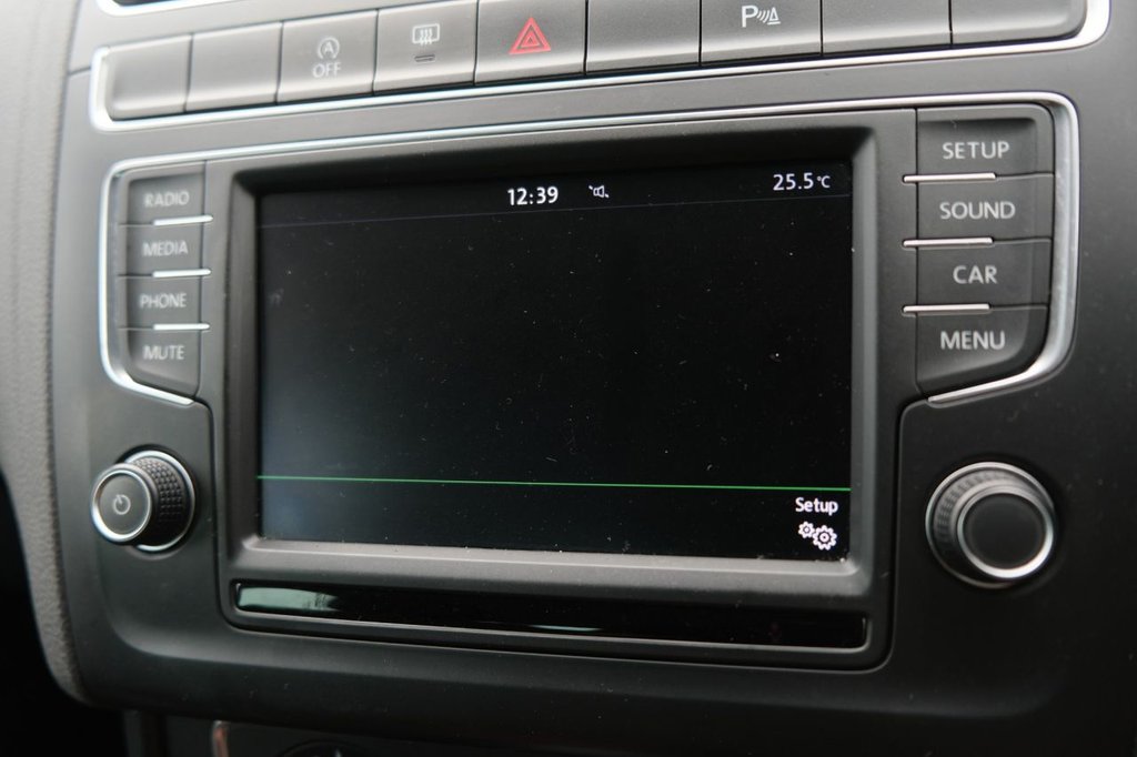 Used Volkswagen Polo 2015 for sale - 76470022: Photo 22