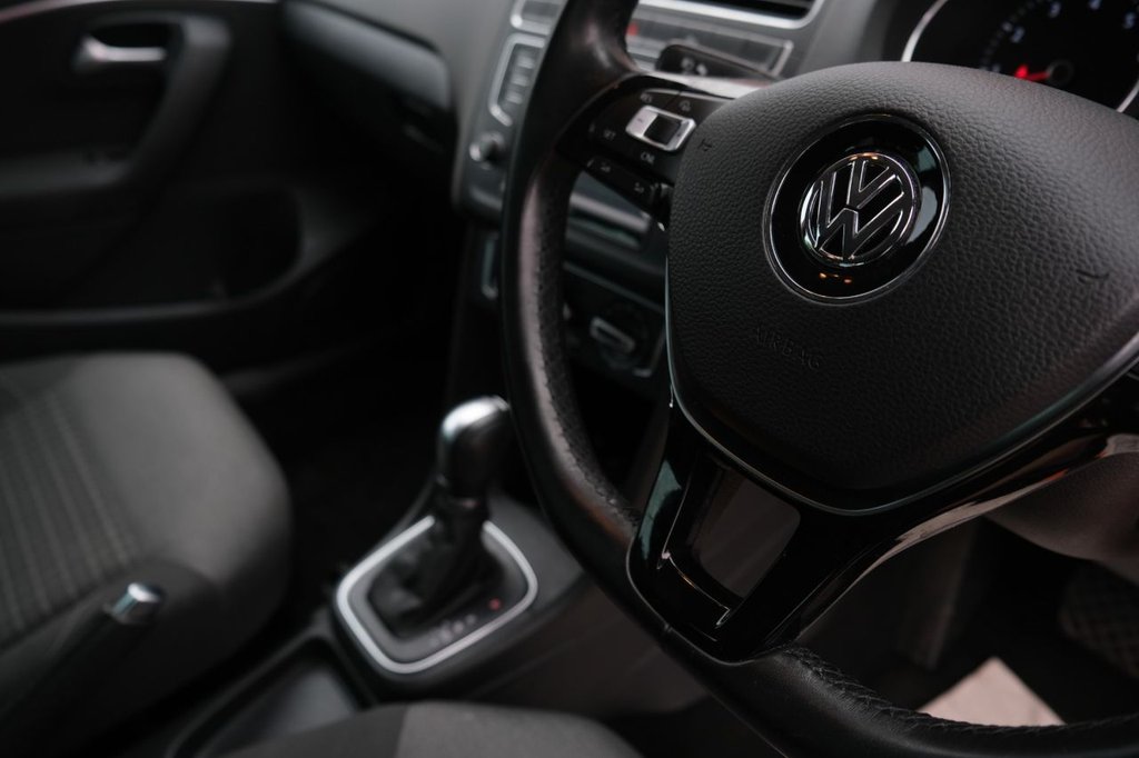 Used Volkswagen Polo 2015 for sale - 76470022: Photo 26