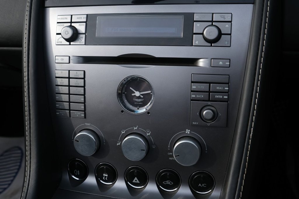 Used Aston Martin DB9 2007 for sale - 76469823: Photo 24