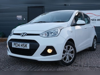 Used Hyundai i10 2014 for sale - 76523303: Photo