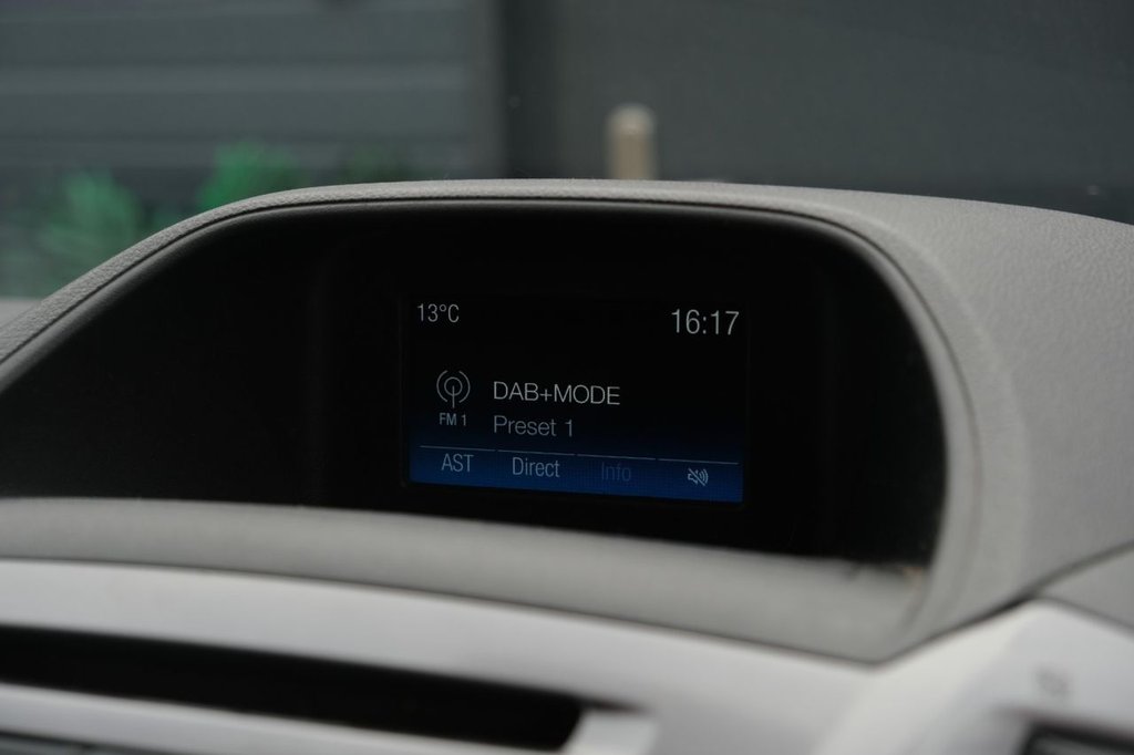 Used Ford Transit Custom 2017 for sale - 76470082: Photo 19