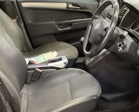 Used Vauxhall Zafira 2010 for sale - 76469732: Photo 3