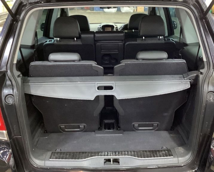 Used Vauxhall Zafira 2010 for sale - 76469732: Photo 7