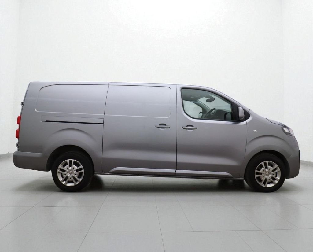 Used Vauxhall Vivaro 2019 for sale - 76469845: Photo 13