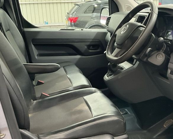 Used Vauxhall Vivaro 2019 for sale - 76469845: Photo 3