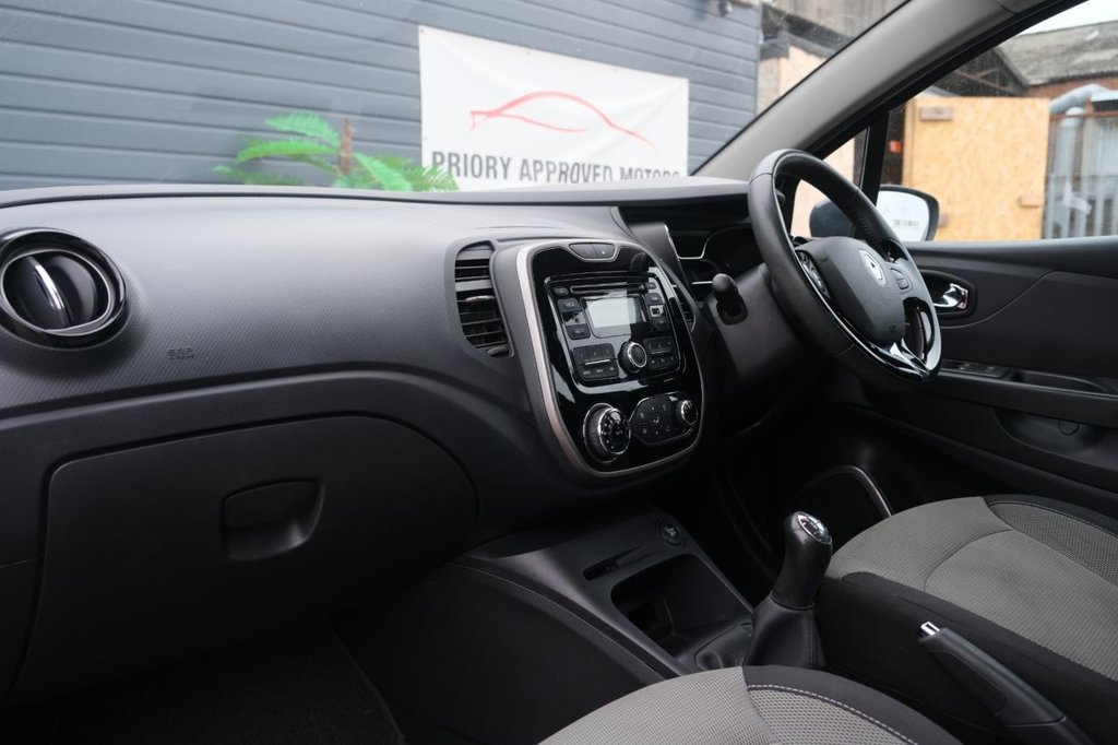 Used Renault Captur 2013 for sale - 76469897: Photo 10