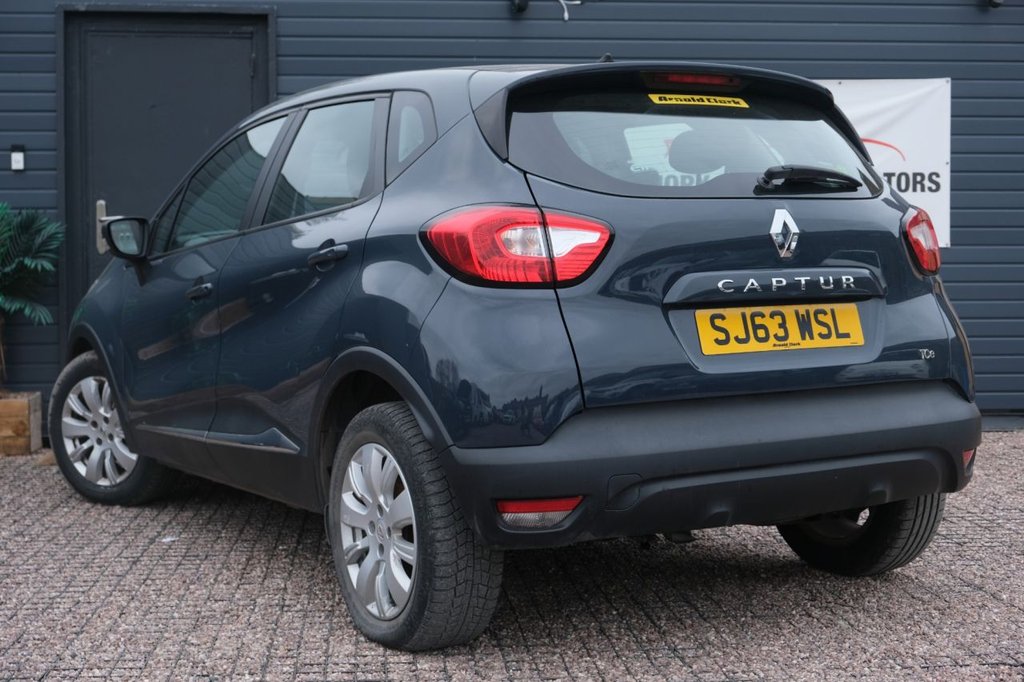 Used Renault Captur 2013 for sale - 76469897: Photo 4