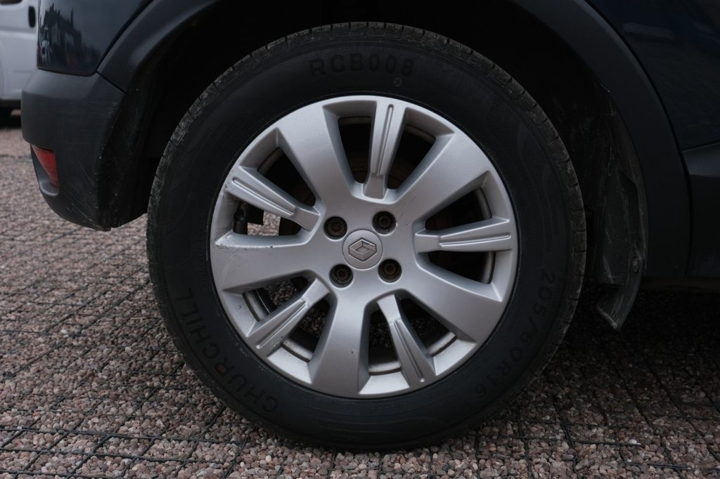 Used Renault Captur 2013 for sale - 76469897: Photo 6