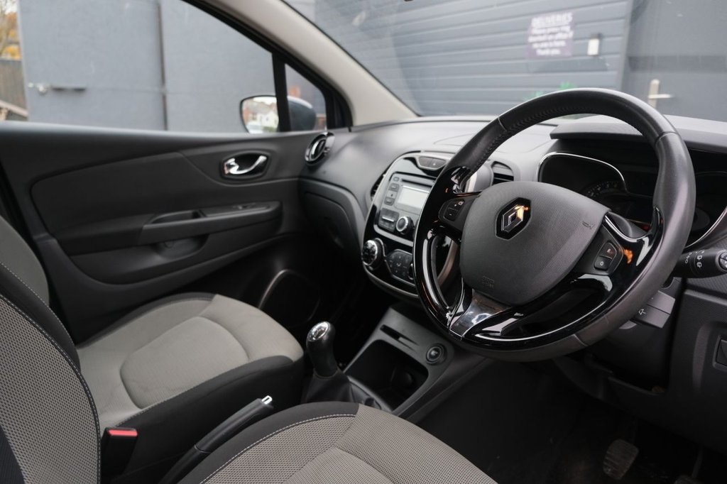 Used Renault Captur 2013 for sale - 76469897: Photo 8