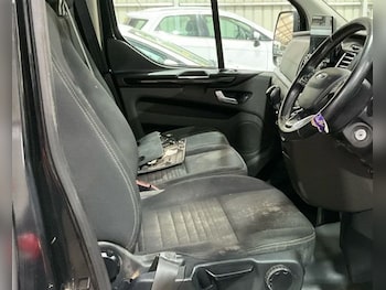 Used Ford Transit Custom 2019 for sale - 76469642: Photo