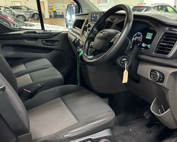 Used Ford Transit Custom 2022 for sale - 76469950: Photo 2