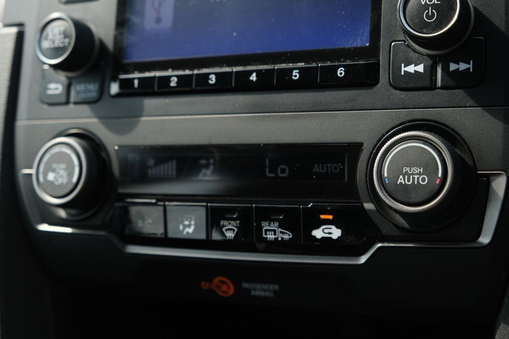 Used Honda Civic 2018 for sale - 76469979: Photo 25