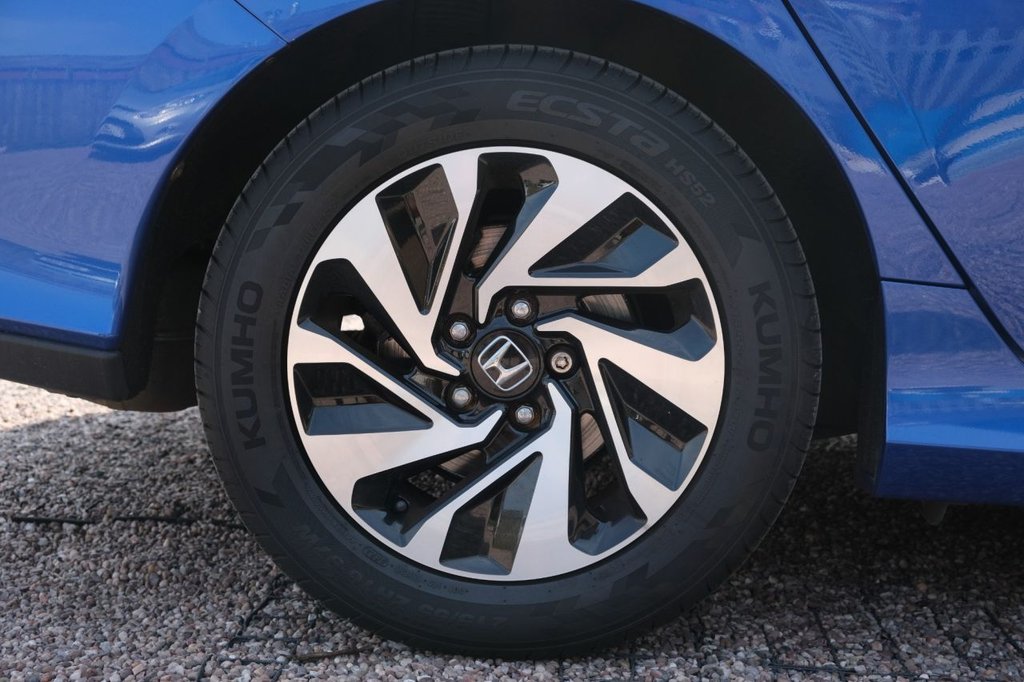 Used Honda Civic 2018 for sale - 76469979: Photo 7