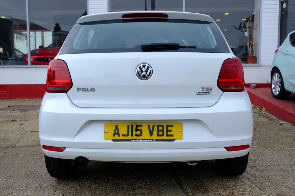Used Volkswagen Polo 2015 for sale - 76546545: Photo 5