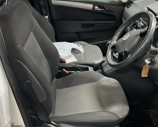 Used Vauxhall Zafira 2013 for sale - 76469735: Photo 3