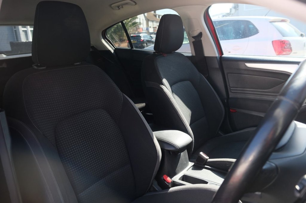 Used Ford Focus 2019 for sale - 76470090: Photo 16