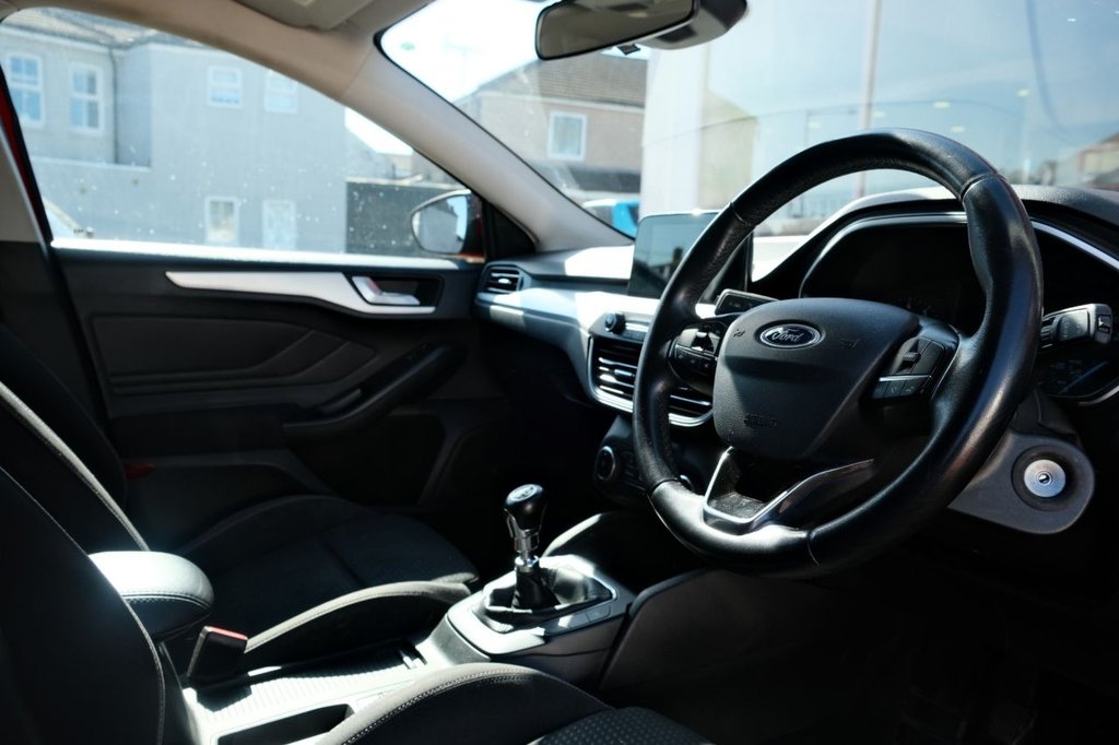 Used Ford Focus 2019 for sale - 76470090: Photo 9