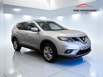 Used Nissan X-Trail 2014 for sale - 76470059: Photo