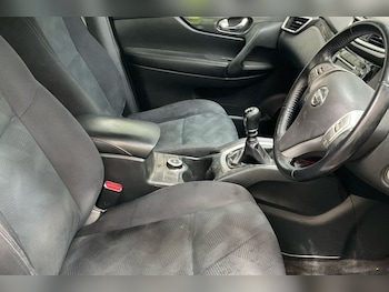 Used Nissan X-Trail 2014 for sale - 76470059: Photo