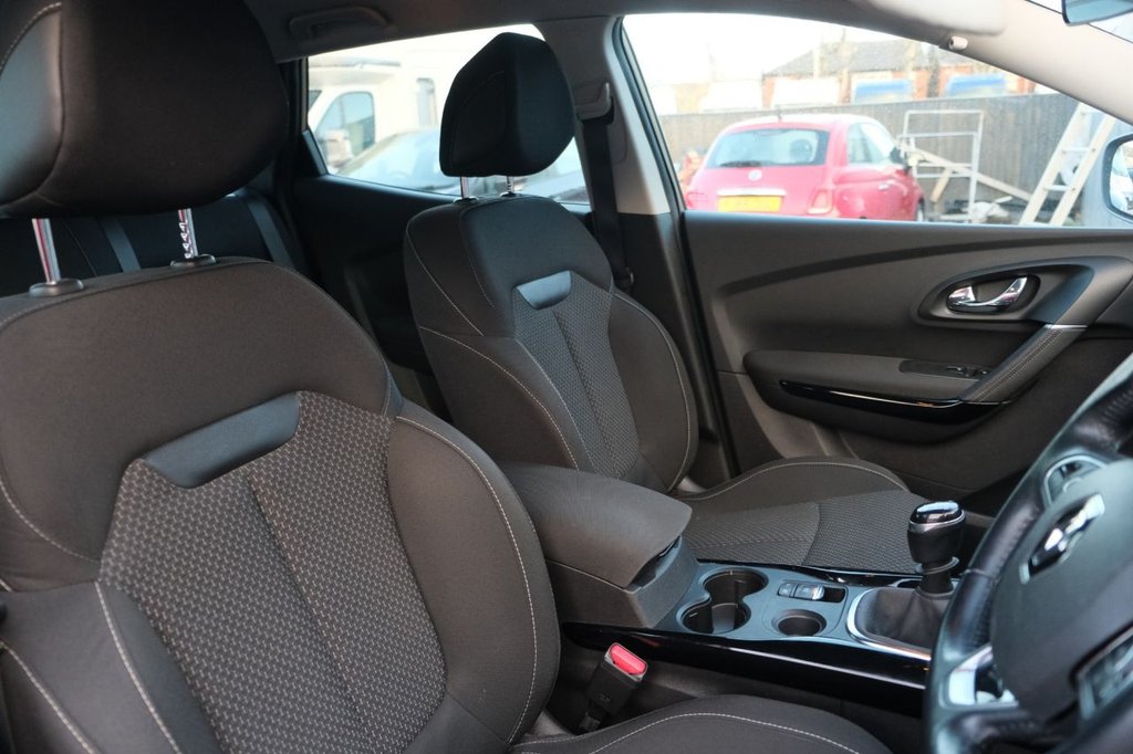 Used Renault Kadjar 2017 for sale - 76523304: Photo 16