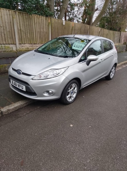 Used Ford Fiesta 2011 for sale - 77792636: Photo 2