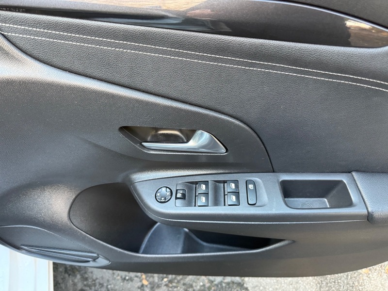 Used Vauxhall Corsa 2020 for sale - 76570757: Photo 13