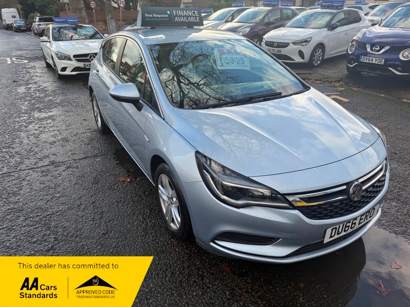 Used Vauxhall Astra 2016 for sale - 76618320: Photo 2