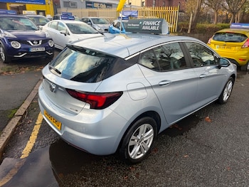 Used Vauxhall Astra 2016 for sale - 76618320: Photo