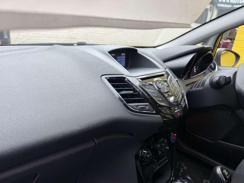 Used Ford Fiesta 2016 for sale - 76510437: Photo 12