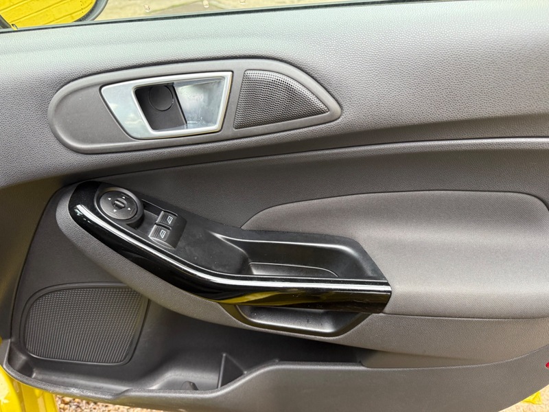 Used Ford Fiesta 2016 for sale - 76510437: Photo 9
