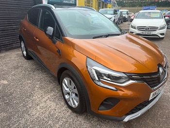 Used Renault Captur 2021 for sale - 79323645: Photo