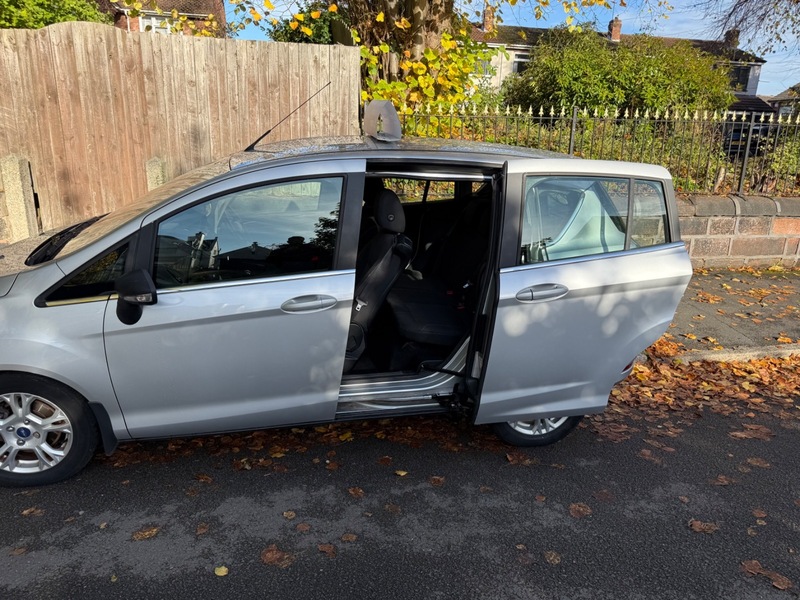 Used Ford B-MAX 2013 for sale - 76357147: Photo 11