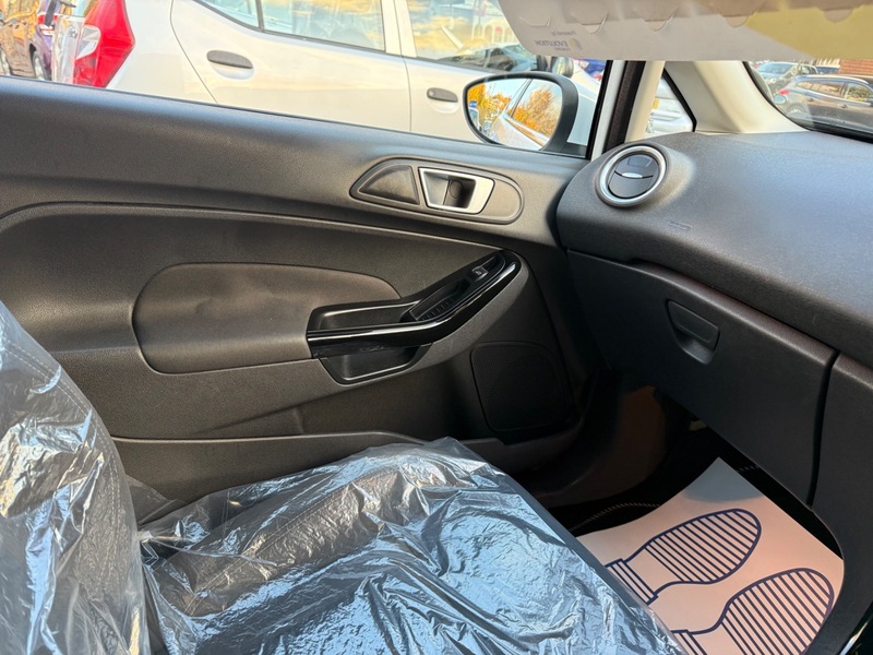 Used Ford Fiesta 2013 for sale - 76407176: Photo 10