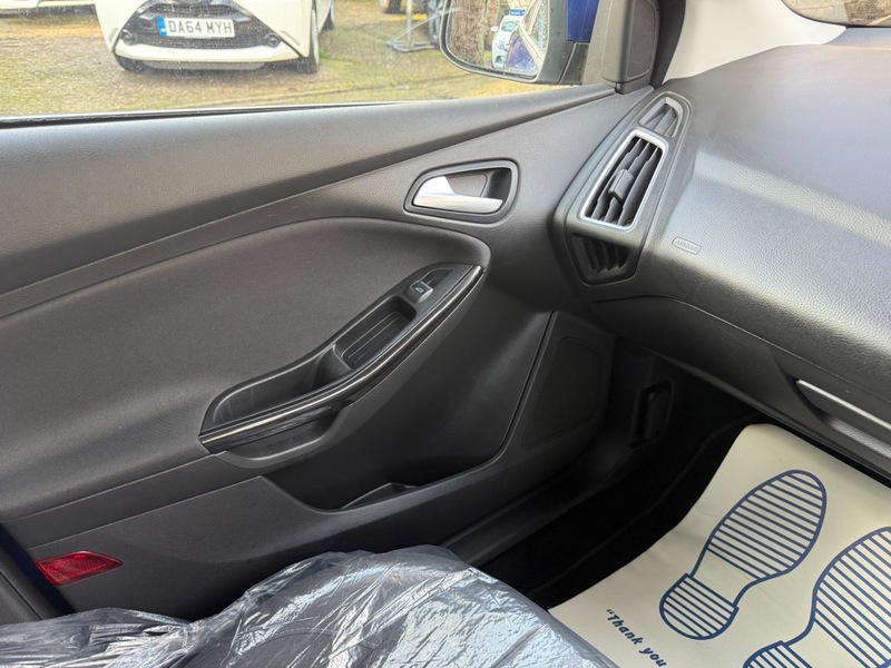 Used Ford Focus 2015 for sale - 76798951: Photo 10